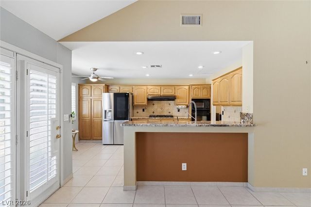 9728 Stellar View Avenue, Las Vegas, NV 89117