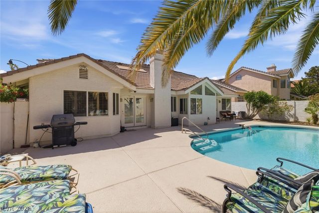 9728 Stellar View Avenue, Las Vegas, NV 89117