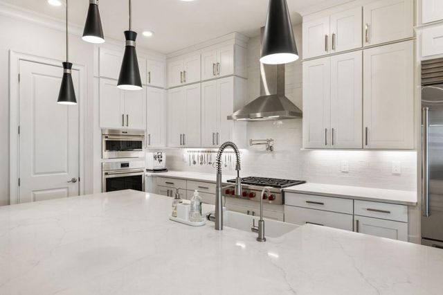 225 Anglin Walk, Alpharetta, GA 30009