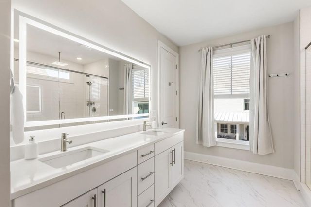 225 Anglin Walk, Alpharetta, GA 30009