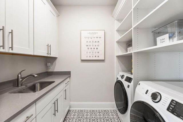 225 Anglin Walk, Alpharetta, GA 30009