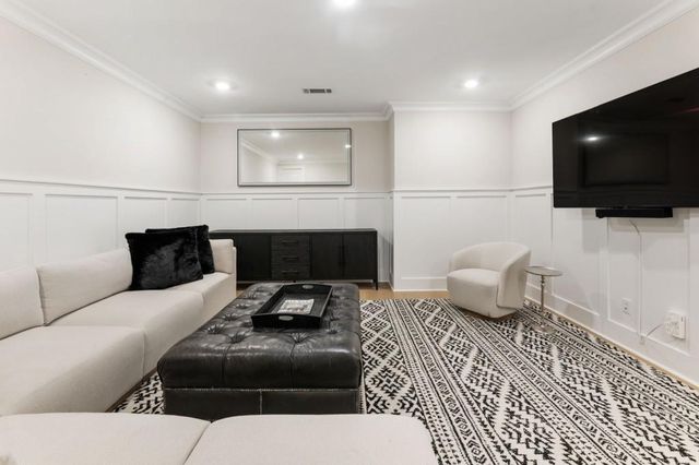 225 Anglin Walk, Alpharetta, GA 30009