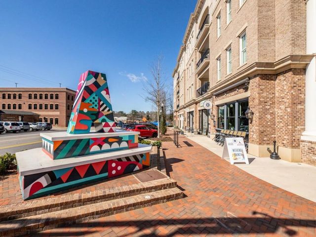 225 Anglin Walk, Alpharetta, GA 30009