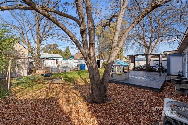 112 Palo Alto Drive, Caldwell, ID 83605