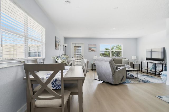 702 SAXONY O Way, Delray Beach, FL 33446