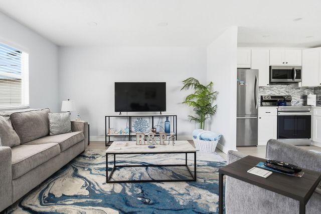 702 SAXONY O Way, Delray Beach, FL 33446