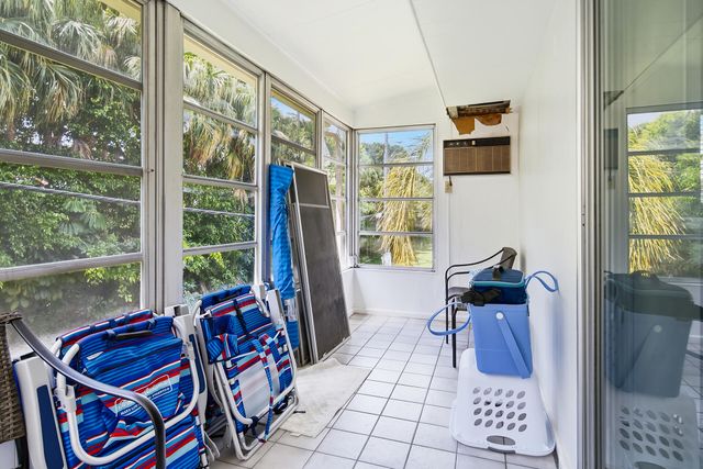 702 SAXONY O Way, Delray Beach, FL 33446
