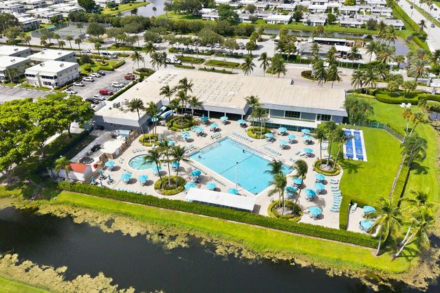 702 SAXONY O Way, Delray Beach, FL 33446