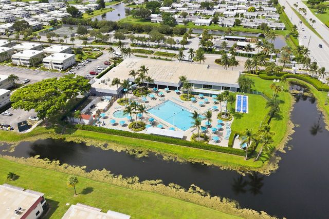702 SAXONY O Way, Delray Beach, FL 33446