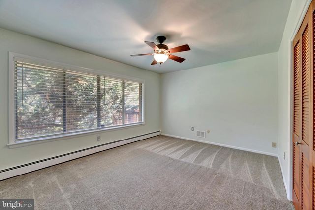 1066 WALKER SCHOOL RD, Smyrna, DE 19977