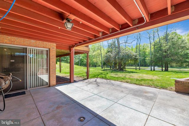 1066 WALKER SCHOOL RD, Smyrna, DE 19977