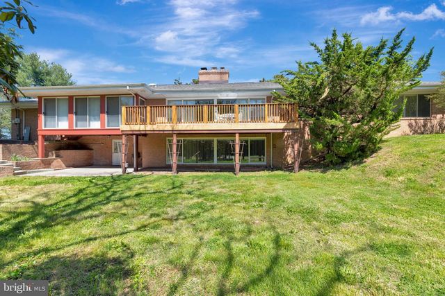 1066 WALKER SCHOOL RD, Smyrna, DE 19977