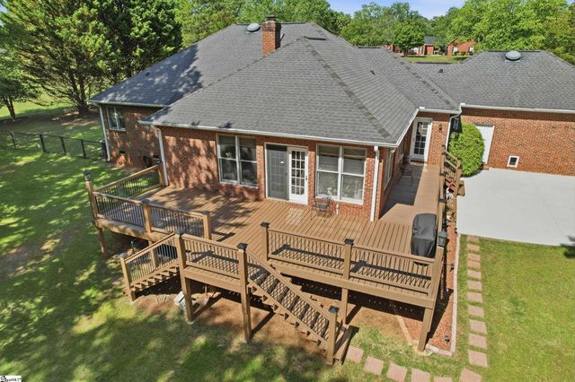 109 Wren Crossing Lane, Easley, SC 29642