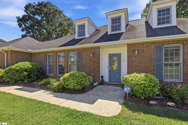 109 Wren Crossing Lane, Easley, SC 29642