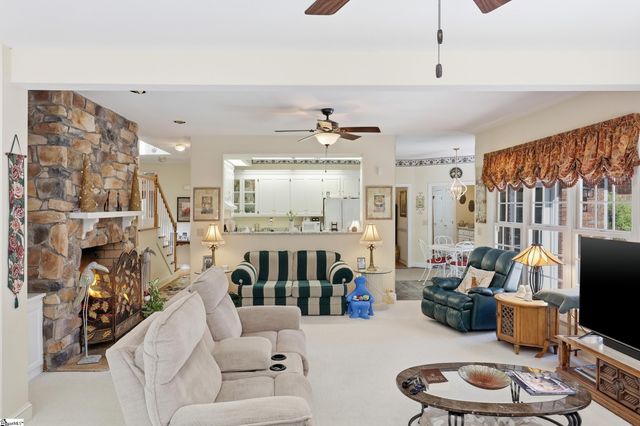 109 Wren Crossing Lane, Easley, SC 29642