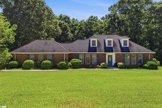 109 Wren Crossing Lane, Easley, SC 29642