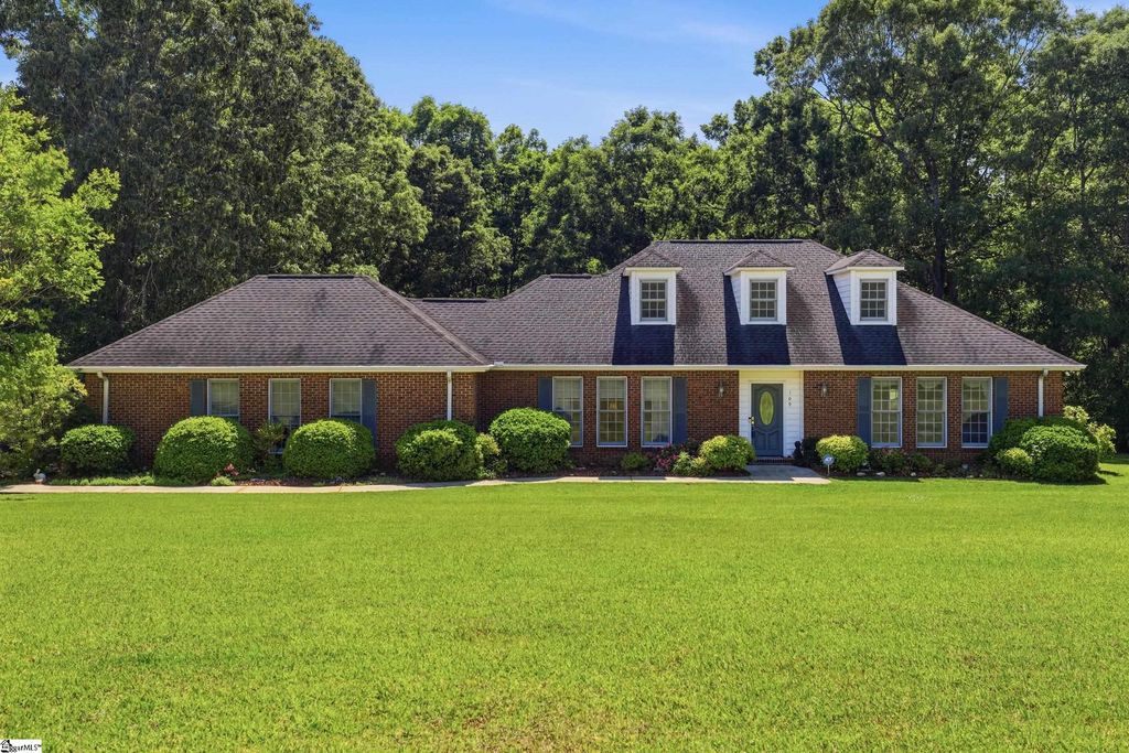 109 Wren Crossing Lane, Easley, SC 29642
