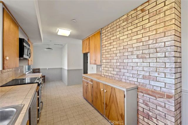 311 6th Street, Corning, CA 96021