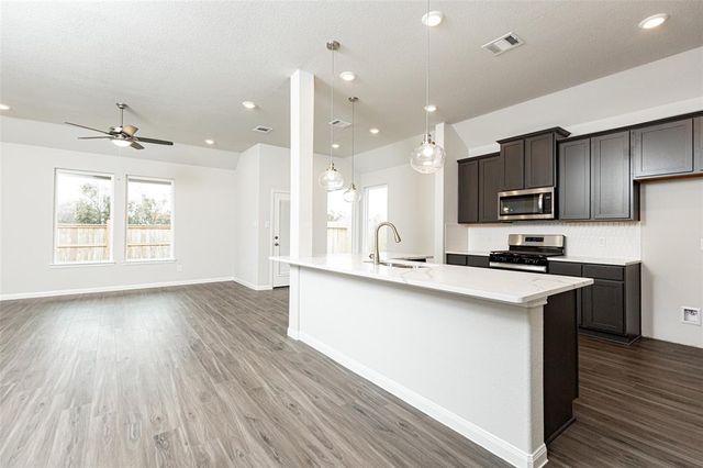 3065 Waxwing Drive, Brookshire, TX 77423