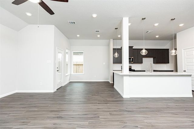 3065 Waxwing Drive, Brookshire, TX 77423