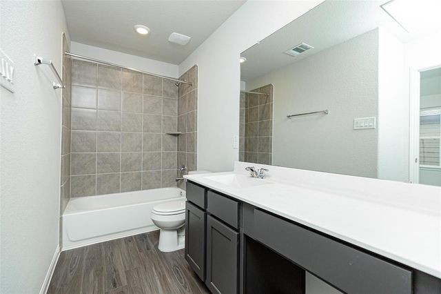 3065 Waxwing Drive, Brookshire, TX 77423