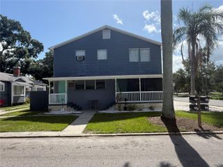 937 15TH STREET W, Bradenton, FL 34205