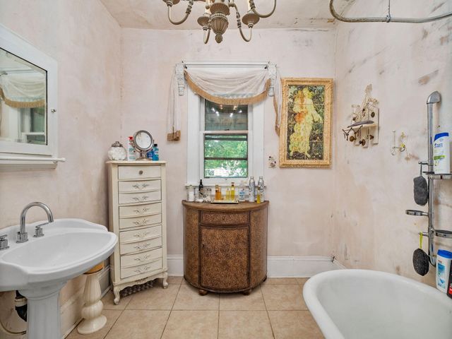 1224 Orange AVE, Roanoke, VA 24017