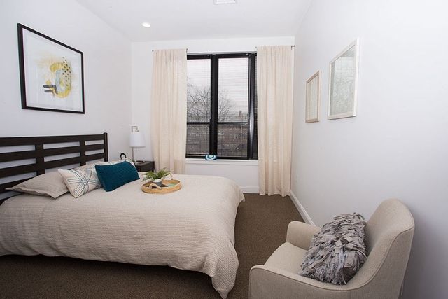 22 Mechanic 308, Quincy, MA 02169