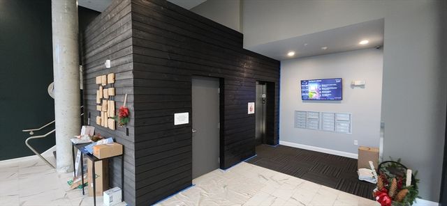 22 Mechanic 308, Quincy, MA 02169