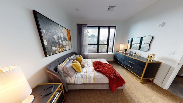 22 Mechanic 308, Quincy, MA 02169