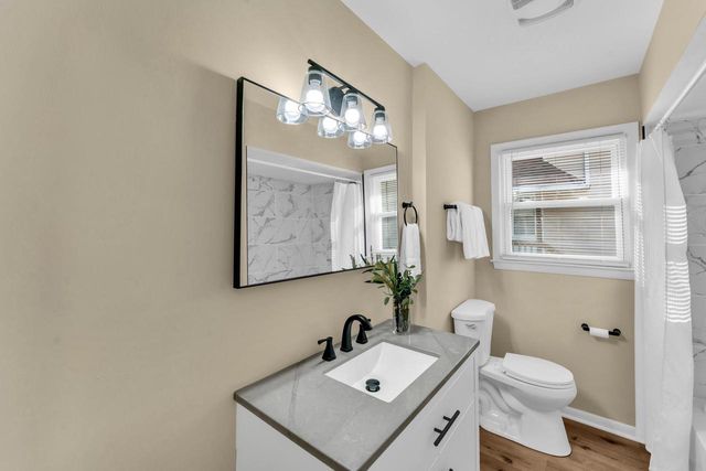 2801 W High STREET, Racine, WI 53404