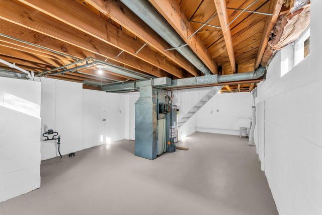 2801 W High STREET, Racine, WI 53404