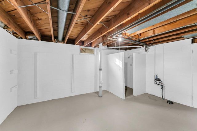 2801 W High STREET, Racine, WI 53404