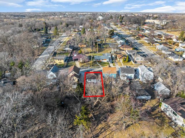 2801 W High STREET, Racine, WI 53404