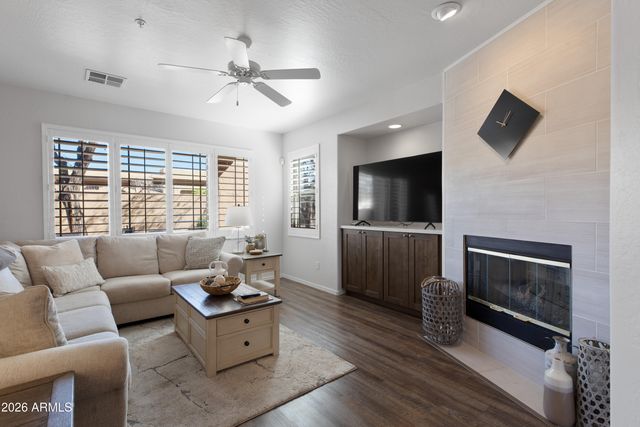 11500 E COCHISE Drive 1068, Scottsdale, AZ 85259