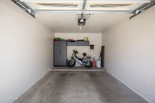 11500 E COCHISE Drive 1068, Scottsdale, AZ 85259