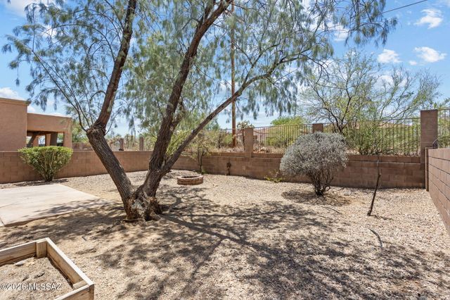 3775 N Nash Creek Court, Tucson, AZ 85745