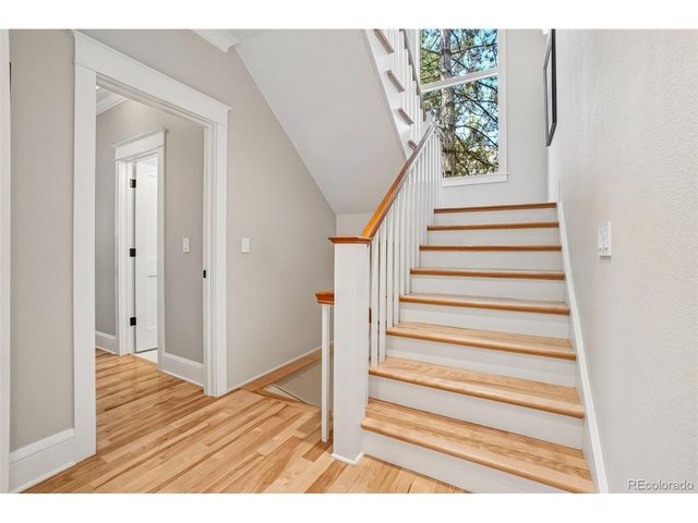 8408 Brittany Pl, Niwot, CO 80503