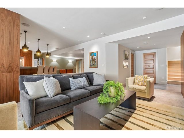 8408 Brittany Pl, Niwot, CO 80503