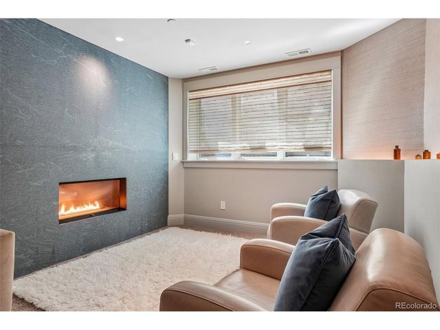 8408 Brittany Pl, Niwot, CO 80503