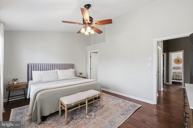 43455 POSTRAIL SQ, Ashburn, VA 20147