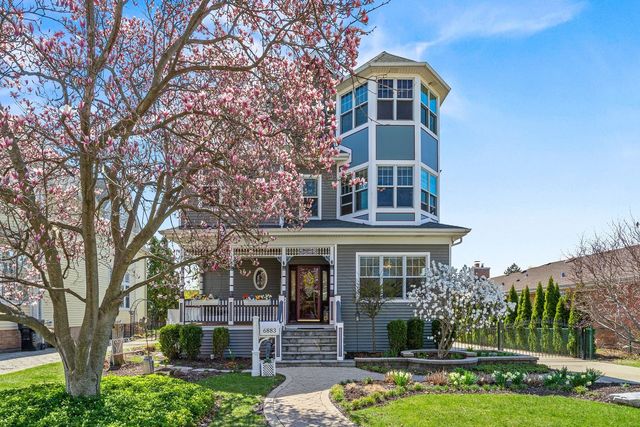 6883 W Hobart Avenue, Chicago, IL 60631