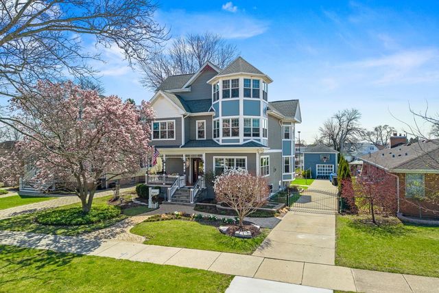 6883 W Hobart Avenue, Chicago, IL 60631