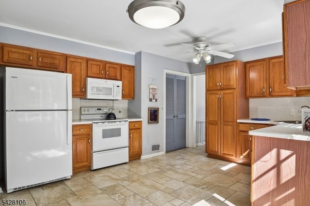 68 Center Ave, Morris Twp., NJ 07960