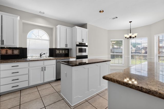 2806 Glenwick Court, Richardson, TX 75082