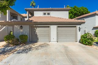 7401 W ARROWHEAD CLUBHOUSE Drive 2041, Glendale, AZ 85308