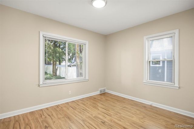 1212 Wyandotte Avenue, Royal Oak, MI 48067