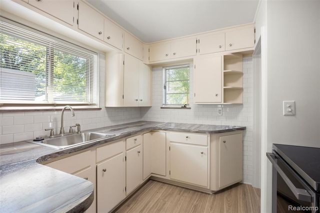 1212 Wyandotte Avenue, Royal Oak, MI 48067