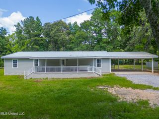 1864 Old Hwy 26, Perkinston, MS 39573