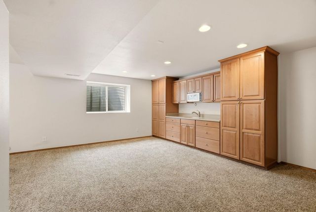 3825 S Bates Ct, Spokane, WA 99206